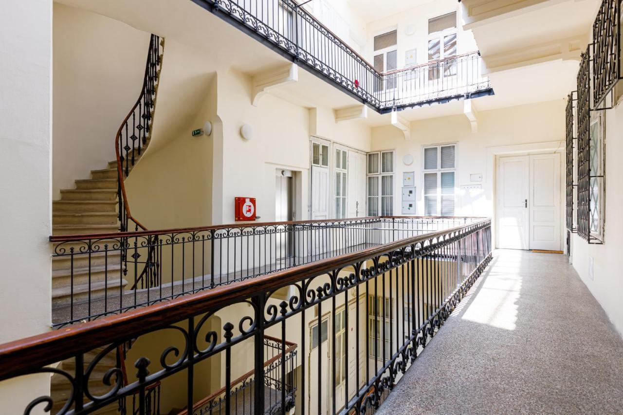 Newly Renovated In The Old Town Appartamento Bratislava