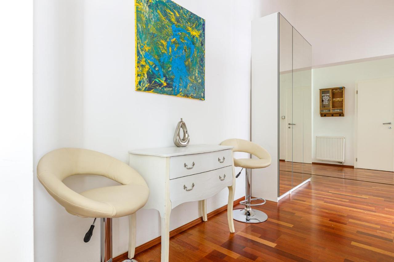 Newly Renovated In The Old Town Appartamento